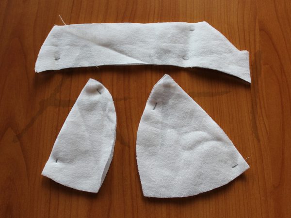 How to sew a bra – Step 7.1: Sewing cups - Attaching lining to the foam ...