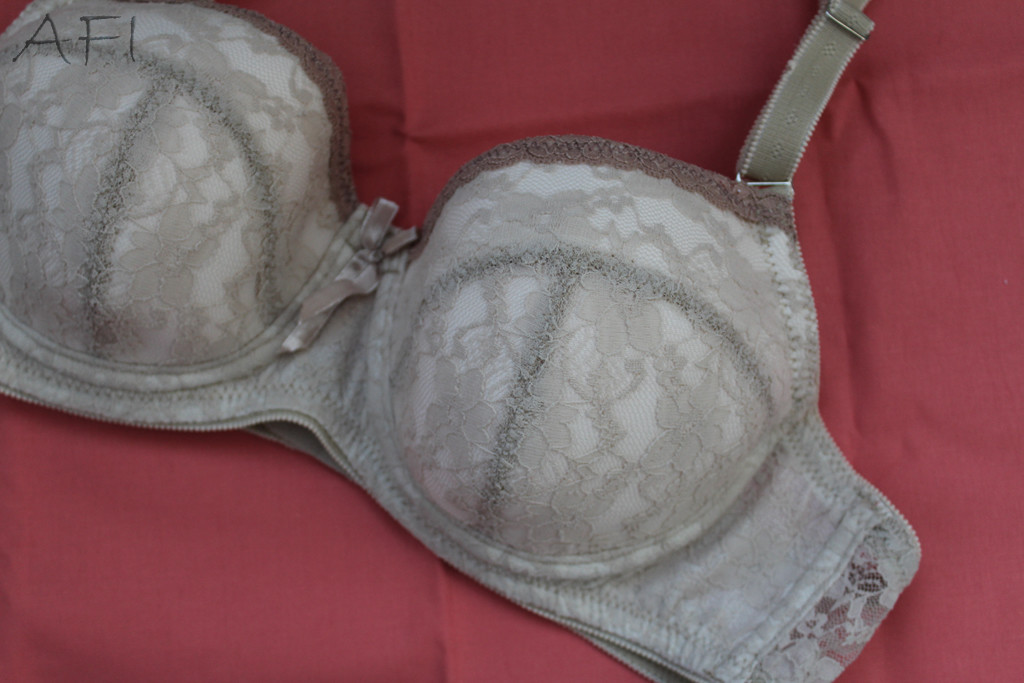 Testing my bra pattern – exhibit nr 4 – AFI Atelier