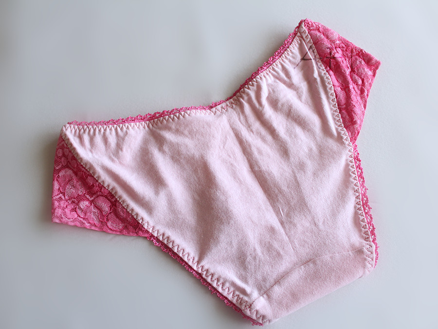 AFI pink panties